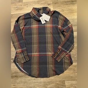 Women’s Aubrey Lularoe Light Sweater